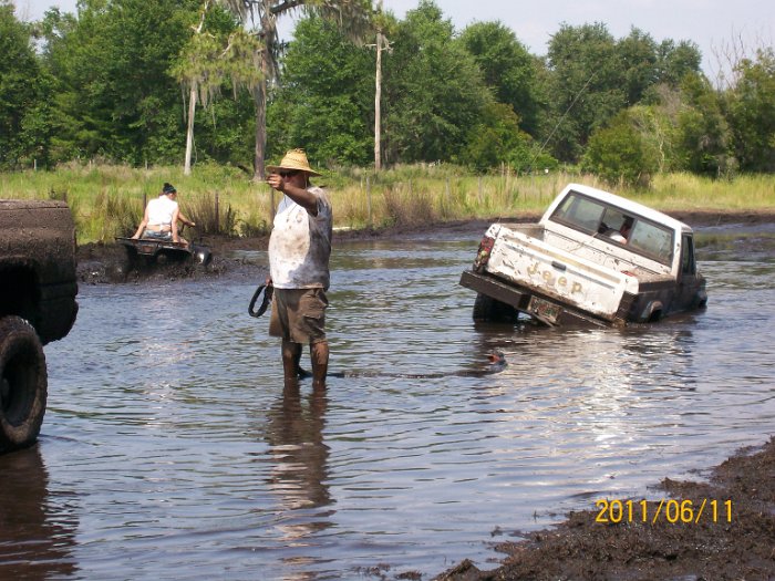 2011-Jun-11_HGR4X4_JessesBD_P1 093